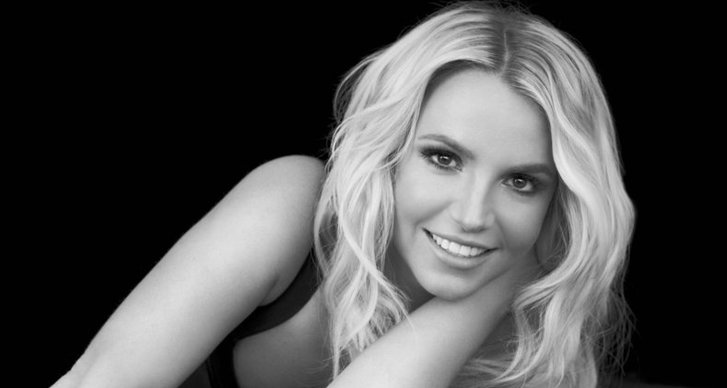 Britney Spears, Singel, Hollywood